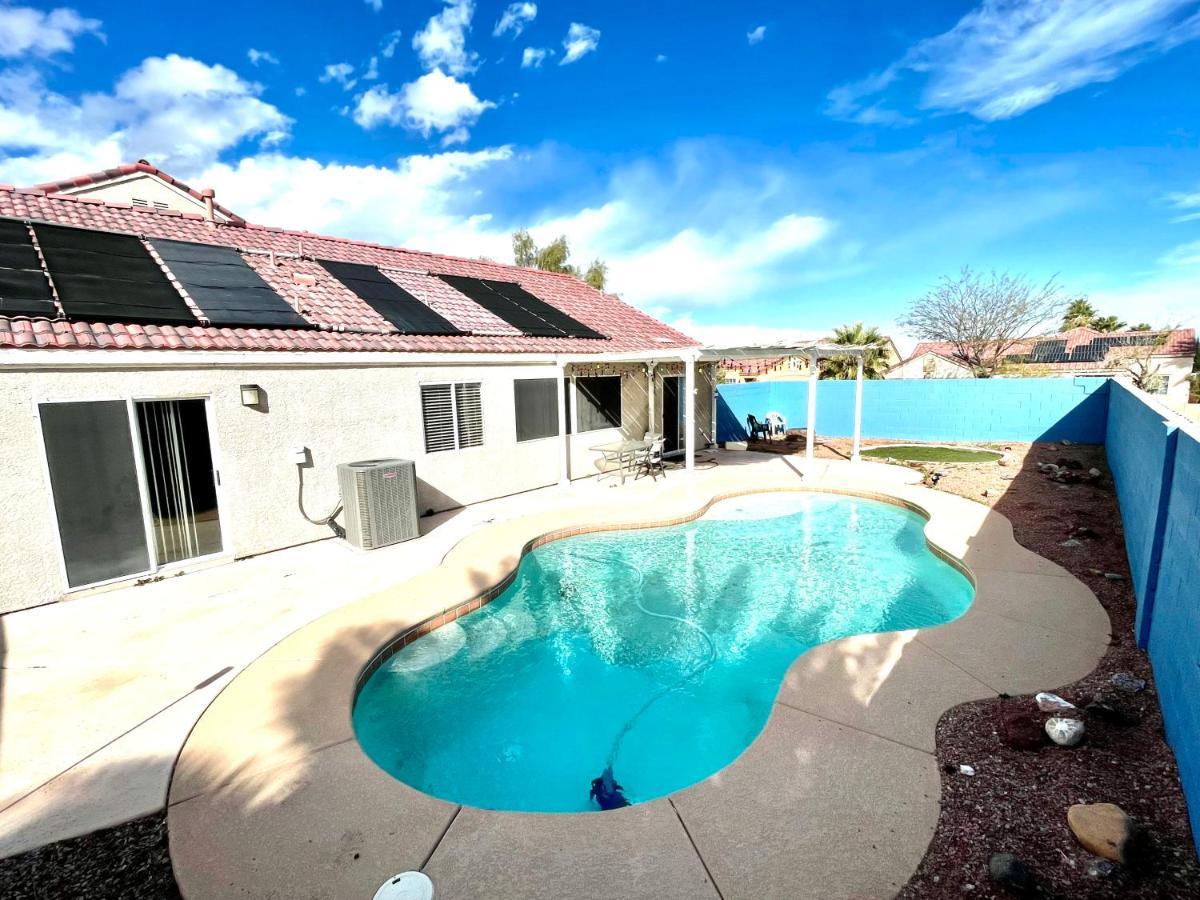 Sweet Spacious 5 Bdrm Home With Pool Las Vegas Luaran gambar
