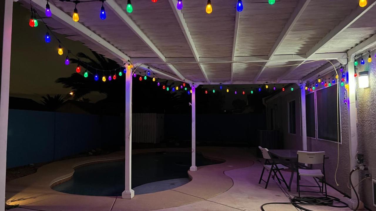 Sweet Spacious 5 Bdrm Home With Pool Las Vegas Luaran gambar